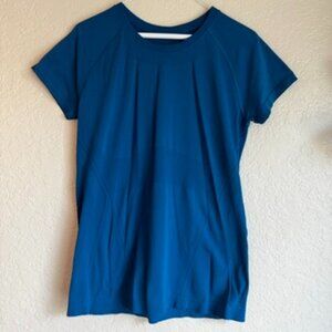 Athleta Dark Blue Performance Short Sleeve Tee – Activewear Top, Size M/L